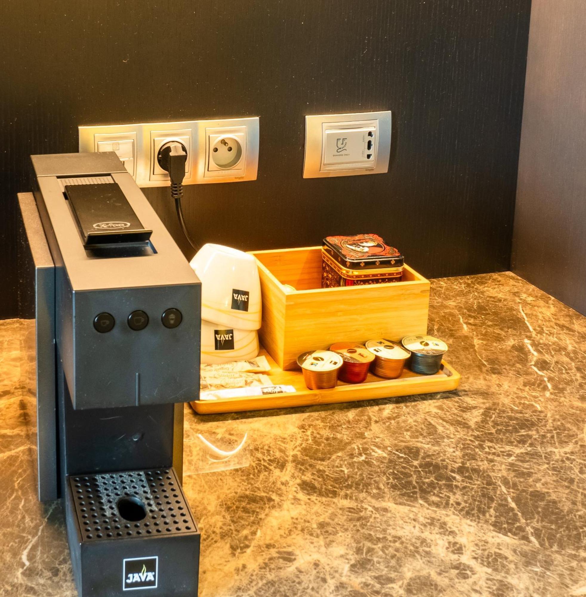 Tower Hotel Aalst Bagian luar foto